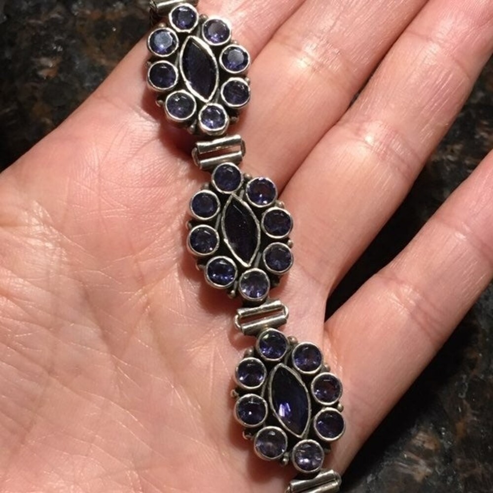 925 Sterling Silver natural iolite flower bracelet 7.5"